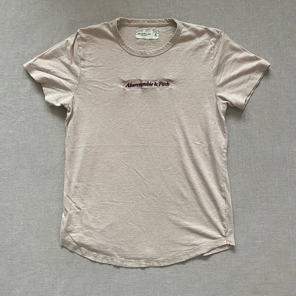 Abercrombie & Fitch pale pink old school logo tee shirt.